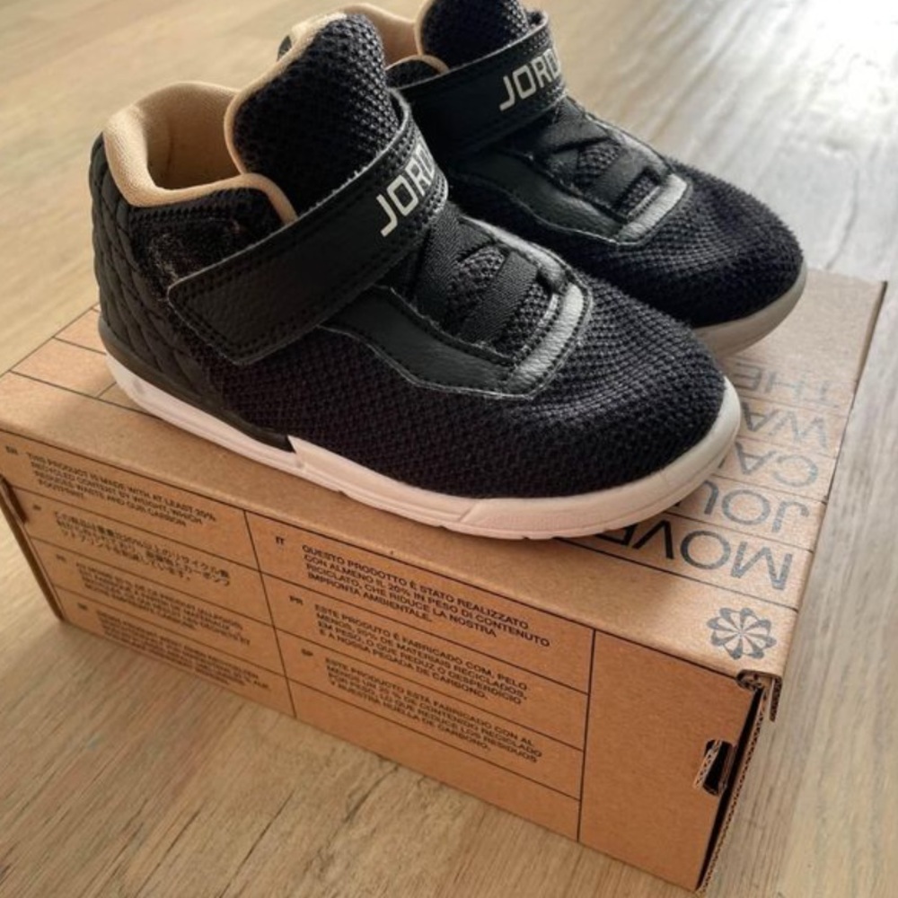 Nike Toddler Jordan Academy BT Black/White